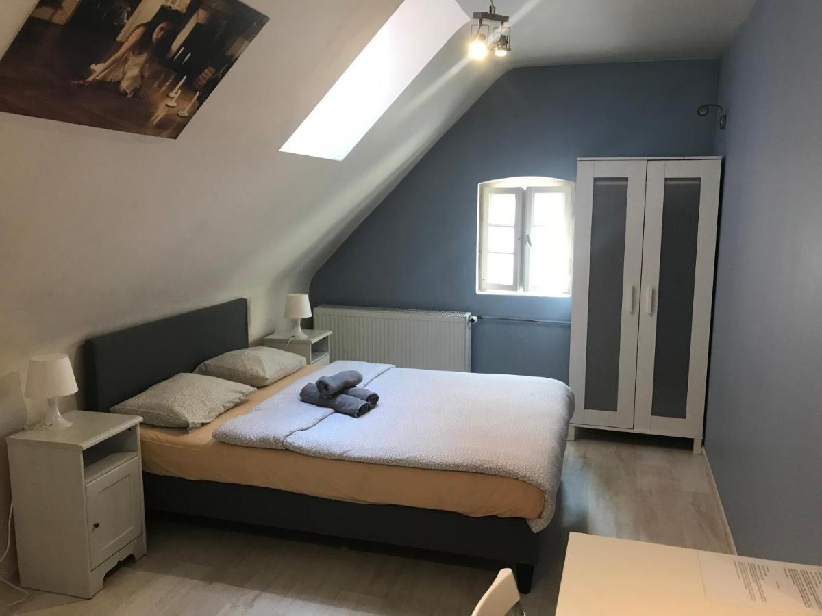 Rosemary'S Private Ensuite Rooms In Old Town Poznan Exterior photo
