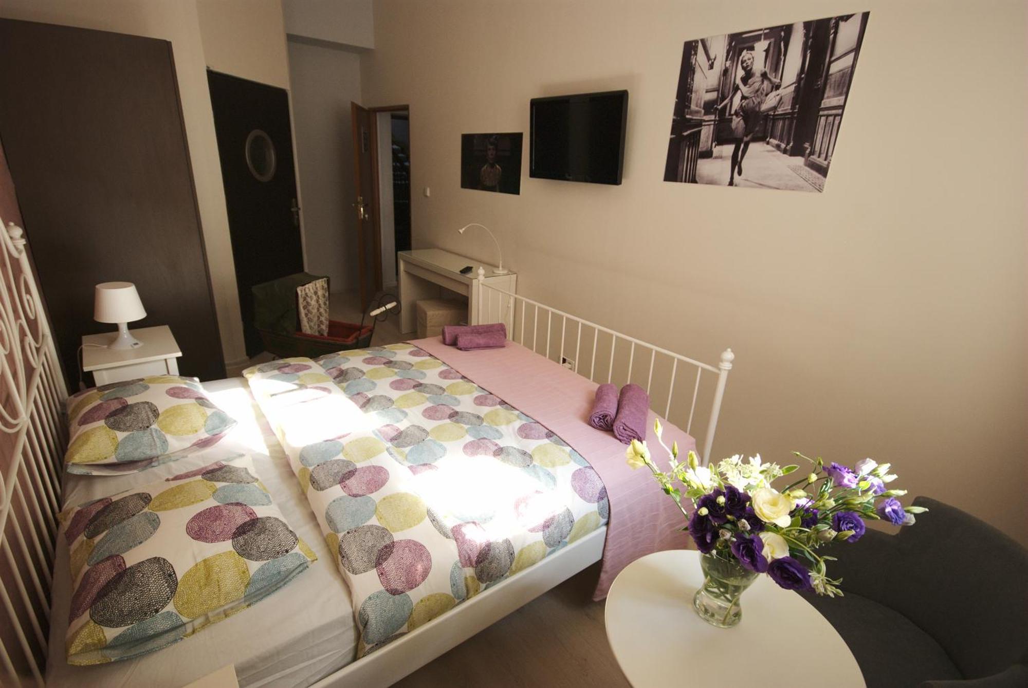 Rosemary'S Private Ensuite Rooms In Old Town Poznan Exterior photo